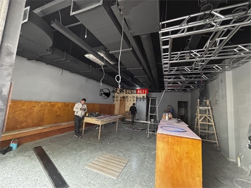 �y������O(sh��)Ӌ�b���Ŀ|�N���b�