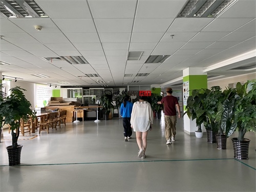 �y�����B(y��ng)���O(sh��)Ӌ(j��)�b���(xi��ng)Ŀ|�N���b�