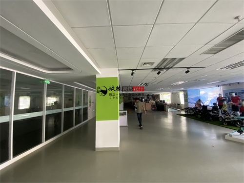 �y�����B(y��ng)���O(sh��)Ӌ(j��)�b���(xi��ng)Ŀ|�N���b�