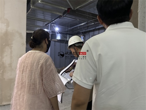 �y���̘I�����OӋ�b���Ŀ|�N���b�