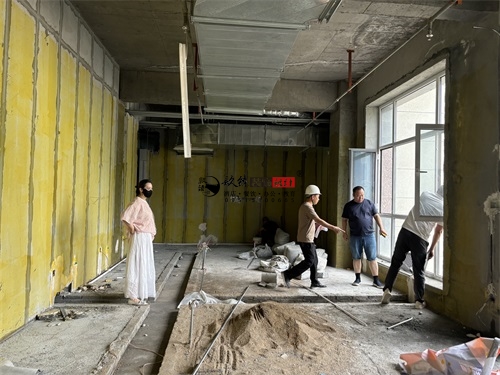 �y���̘I�����OӋ�b���Ŀ|�N���b�