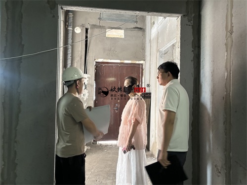 �y���̘I�����OӋ�b���Ŀ|�N���b�