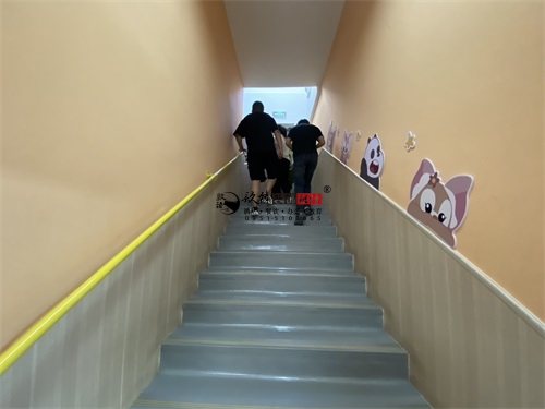 �y���й������OӋ�b���Ŀ|�N���b�