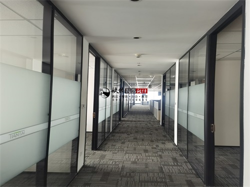 �y���k�����OӋ�b���Ŀ|�N���b�