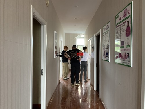 �y���͏d�b���OӋ�Ŀ|�N���b�